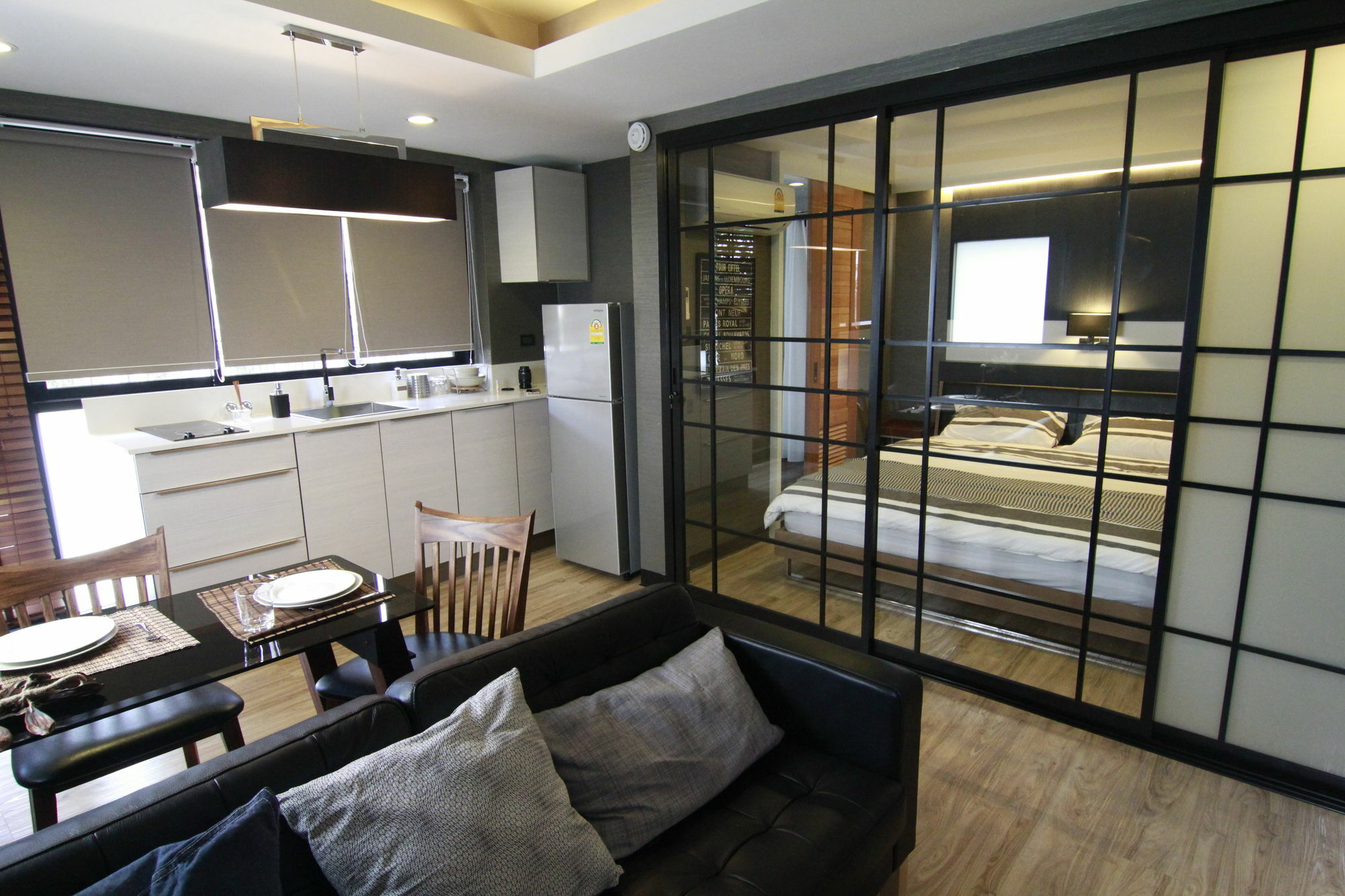 Bed and Breakfast S Bloc Saladaeng Bangkok Exterior foto